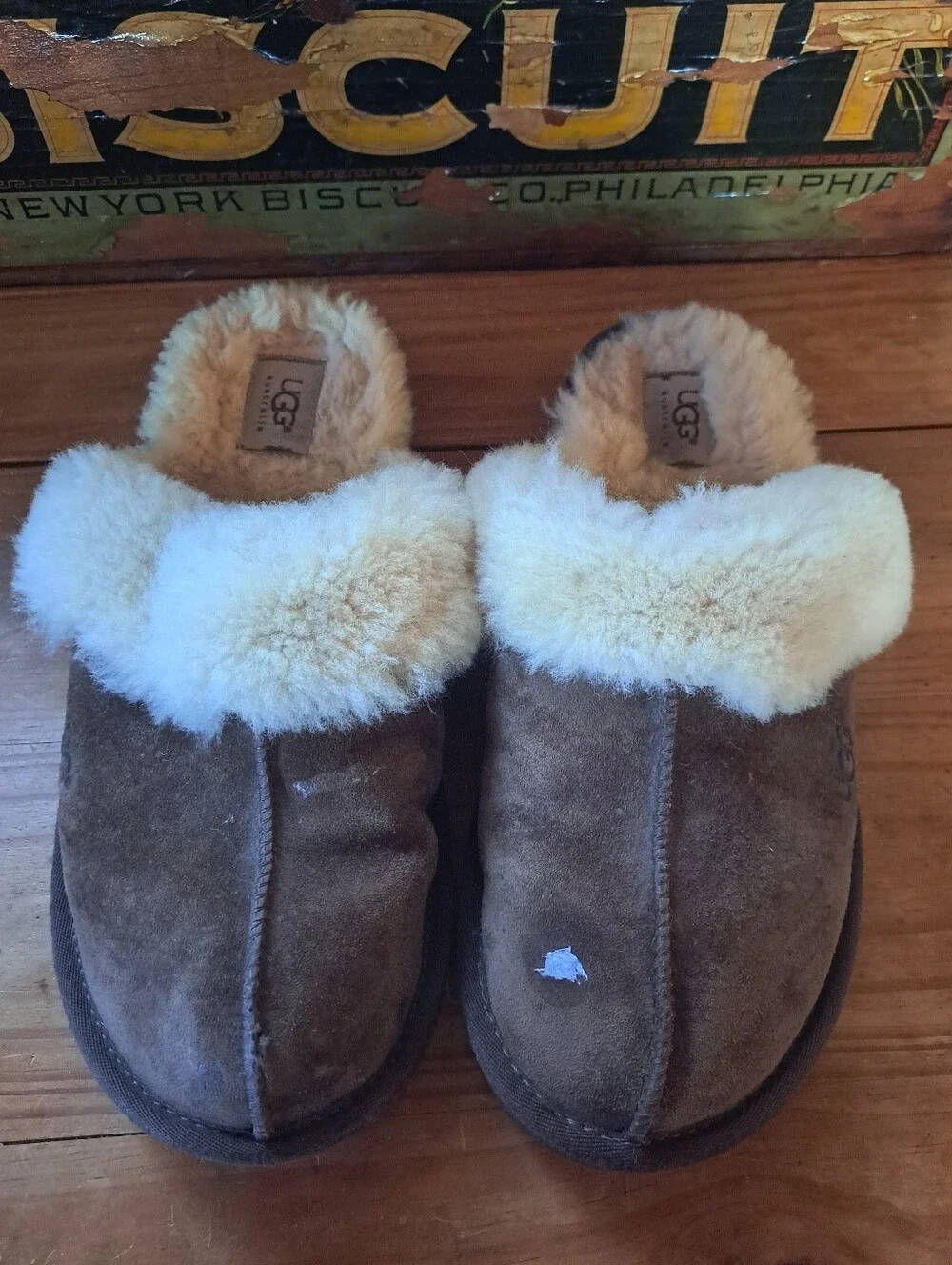 UGG Scuff Men's Slippers Size 11 Espresso Brown Suede Sheepskin Shearling #5614
